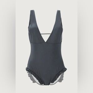 Cupshe Gray One-Piece Swimsuit | Minimal Resort Core (NWOT)